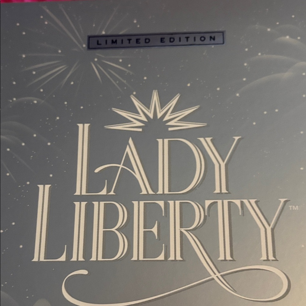 Bob Mackie Lady Liberty Barbie - Picture 8 of 10